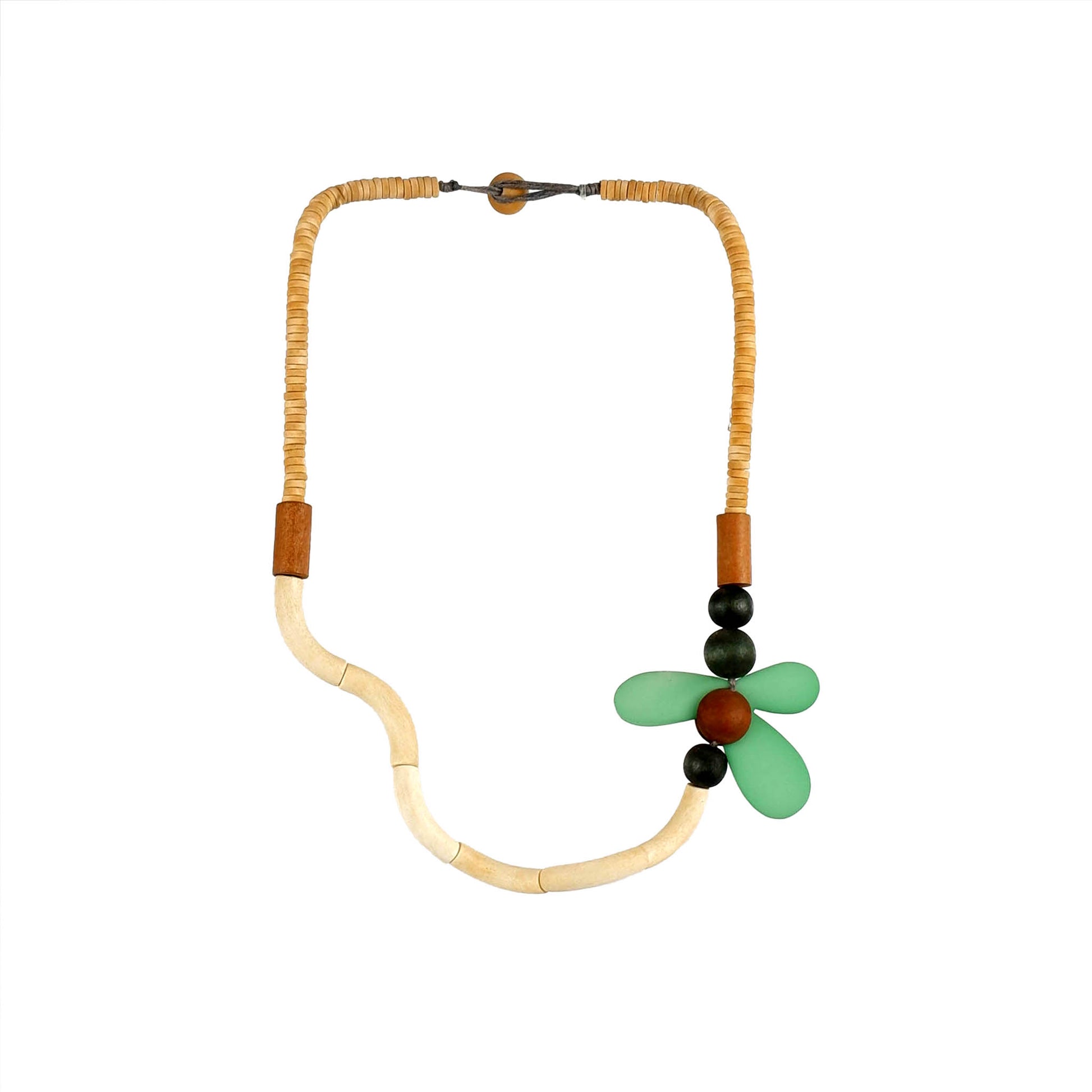 Handmade beige wooden necklace featuring an acrylic floral accent. Ethically crafted, lightweight, and perfect for boho-chic and sustainable fashion lovers.

