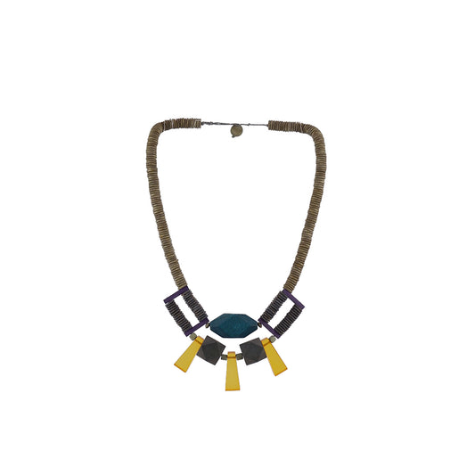 Handmade wooden short necklace with geometric pendant, crafted by a sustainable fashion accessories manufacturer. Minimalist, eco-friendly, and stylish.